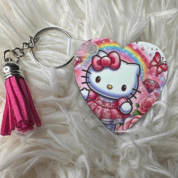 Hello Kitty Keychain. - Picture 4 of 8